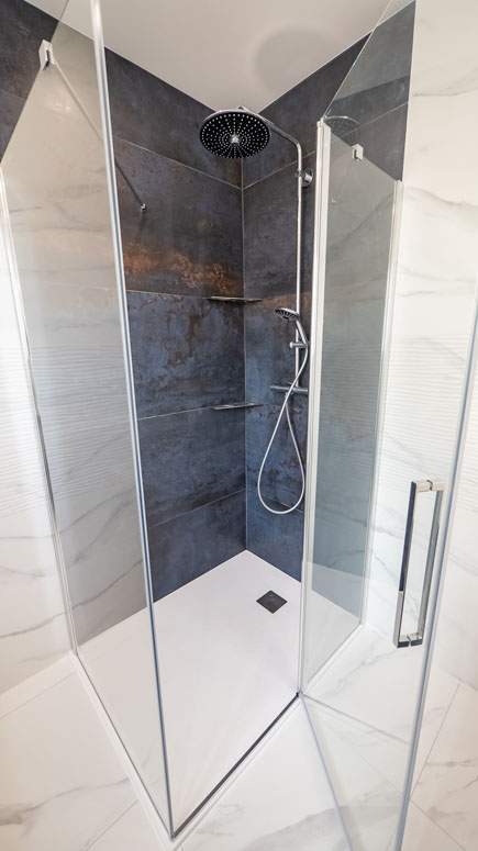 Douche moderne Saint-Michel-sur-Orge